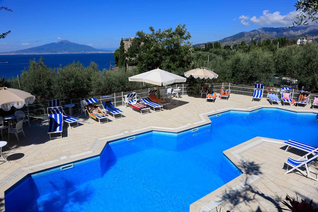 Camping Nube D'Argento Sorrento Dış mekan fotoğraf